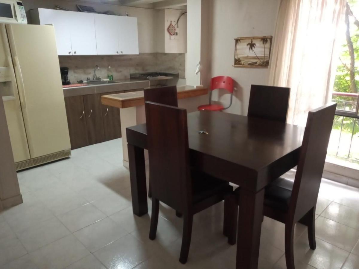 Apartamento 201 Amplio Y Comodo Medellin 90 Mts Kültér fotó