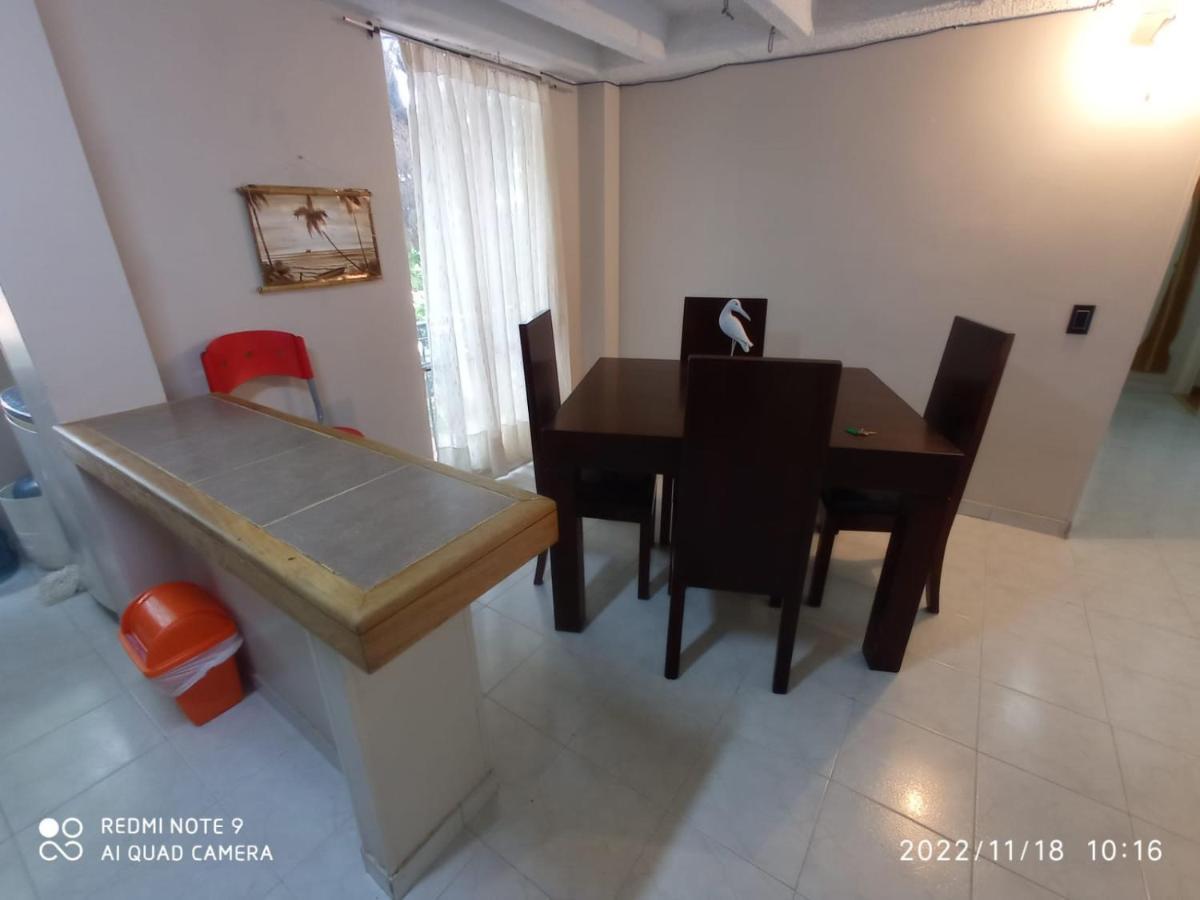 Apartamento 201 Amplio Y Comodo Medellin 90 Mts Kültér fotó